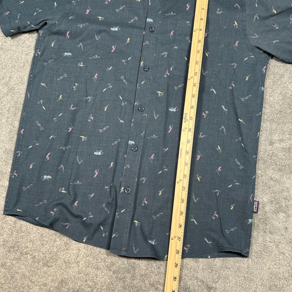 Patagonia Button Down Short Sleeve Mens Surfer Print Organic Cotton Shirt Navy M - Picture 8 of 11